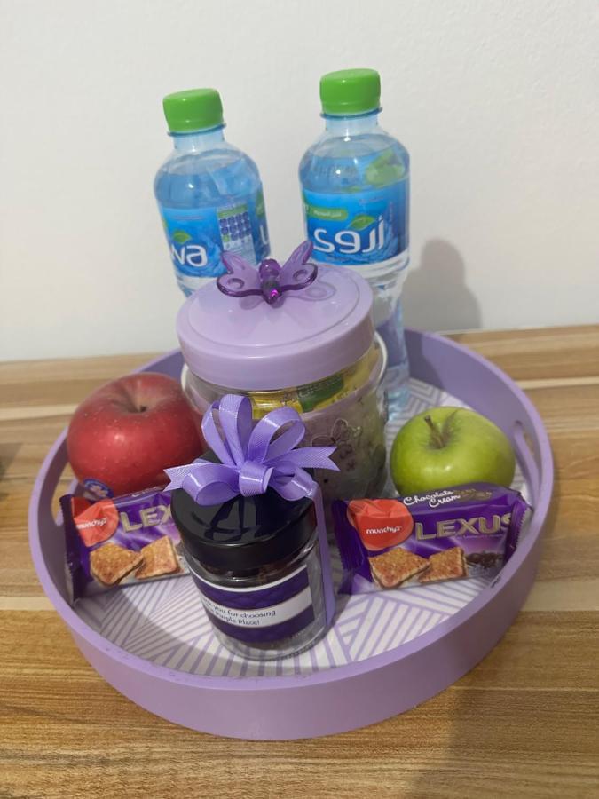 The Purple Place Apartment อาบูดาบี ภายนอก รูปภาพ