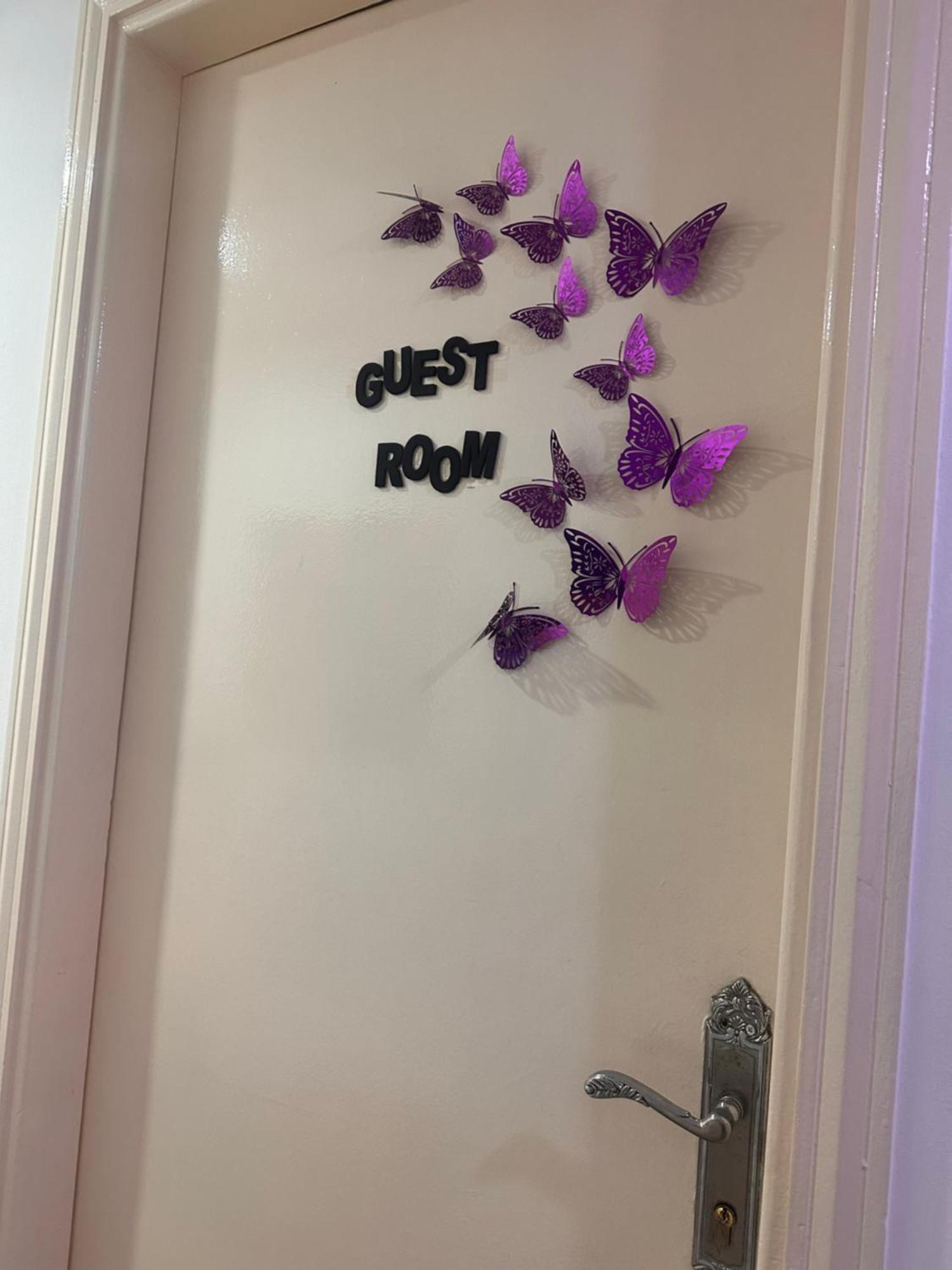 The Purple Place Apartment อาบูดาบี ภายนอก รูปภาพ